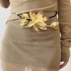 New! Gold Blooming Leather Statement Cord Belt NWOT